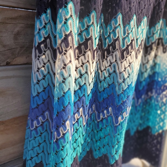 R&K Blue Ombre Crochet Dress - Picture 4 of 12